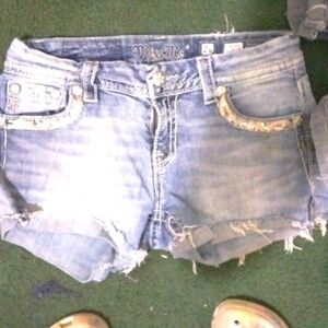 Miss me shorts size 26